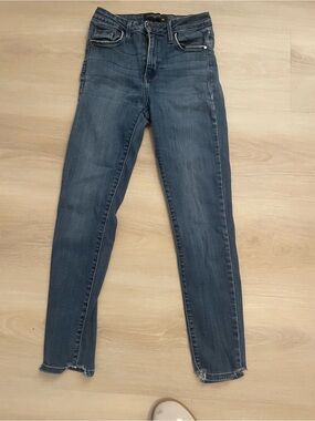 Just Black Women's Medium Blue Skinny Jeans